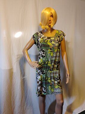 BCBGMaxAzria | Green Floral Pattern Dress | Medium | No Flaws